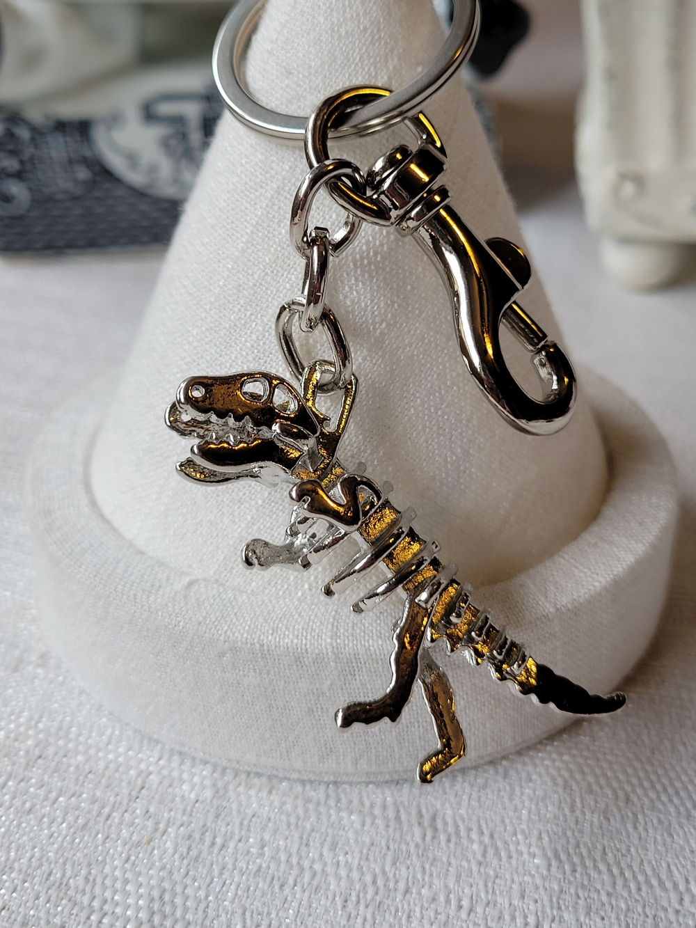 Dinosaur Skeleton Keychain